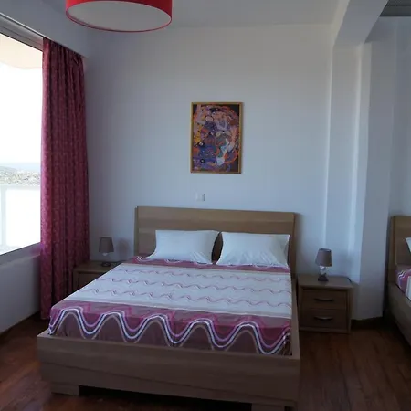 Calypso Aparthotel 3*