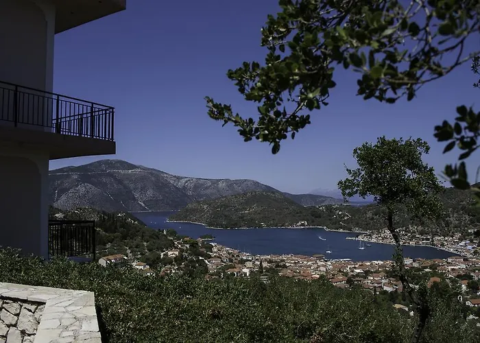 Calypso Apartmanhotel Vathí